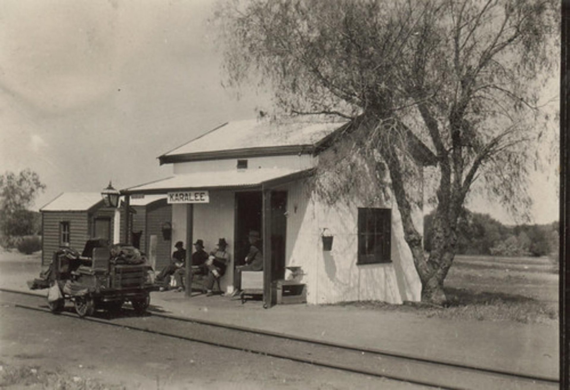 Karalee-station-002-1920x1313.jpg