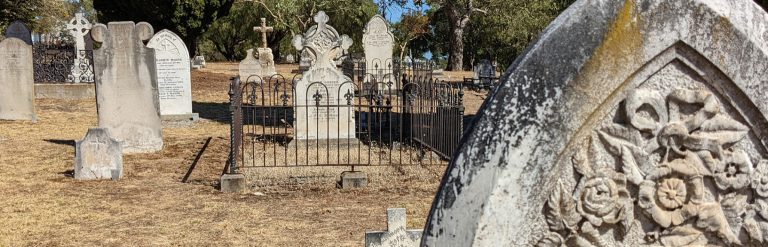 Grave conservation workshops at East Perth Cemeteries